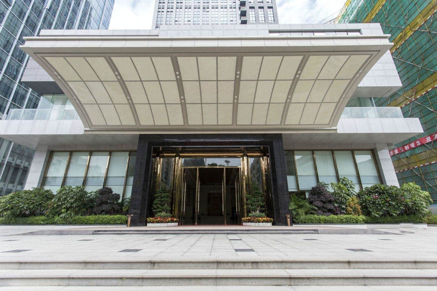 博泰工勘科技大厦电梯图片