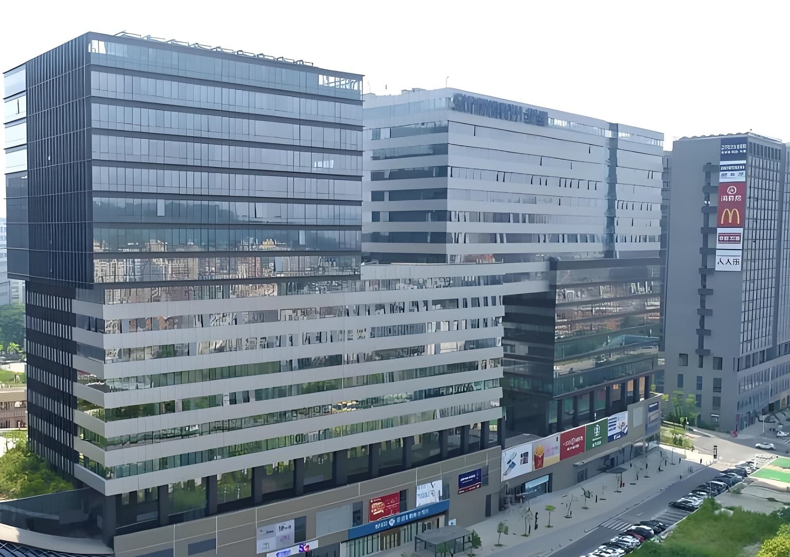 创维创新谷电梯图片