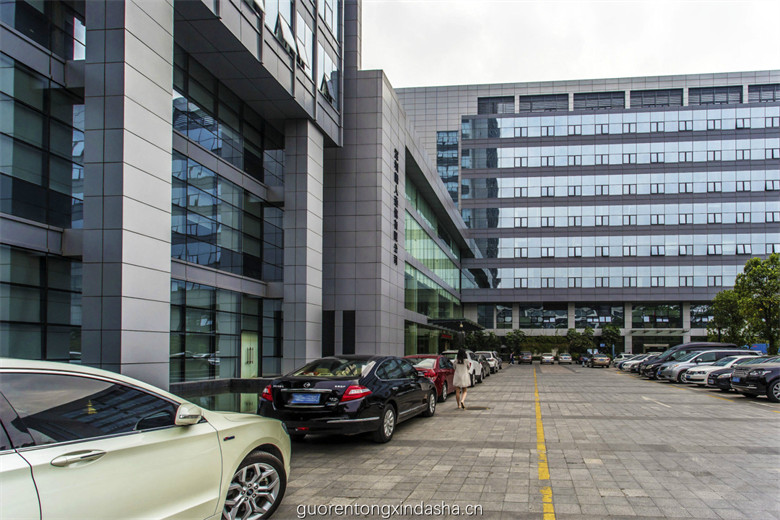 国人通信大厦周边环境图