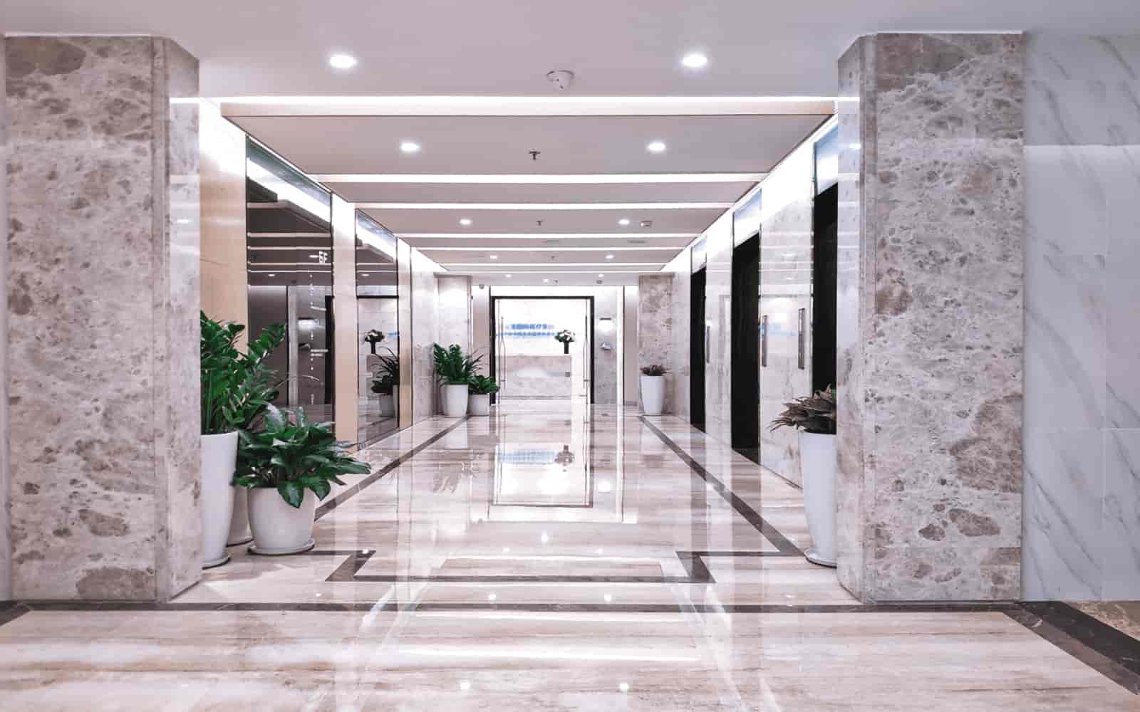 海王星辰大厦电梯图片