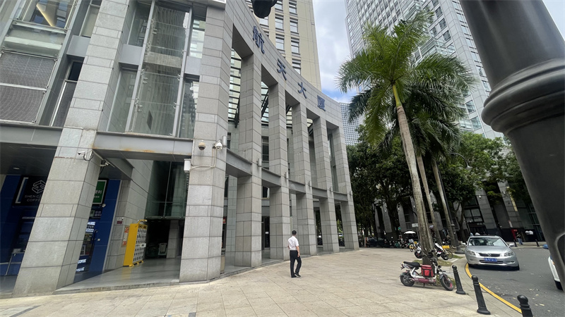 航天大厦电梯图片