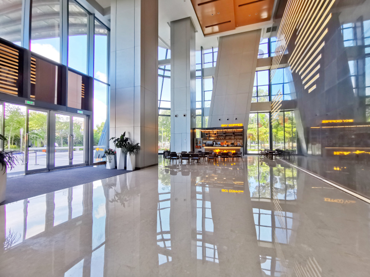 豪方天际广场图片