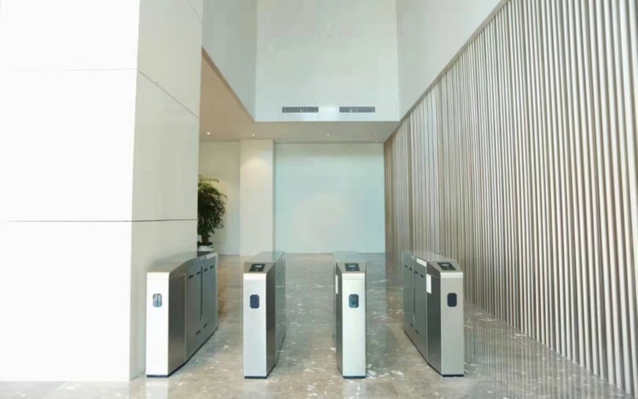 和中心电梯图片