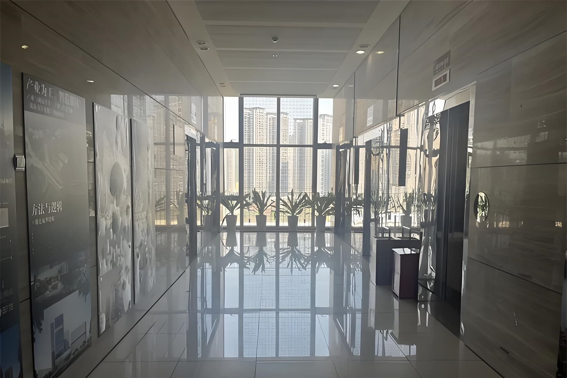 花样年香年广场周边环境图