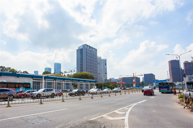 留学生创业大厦周边环境图