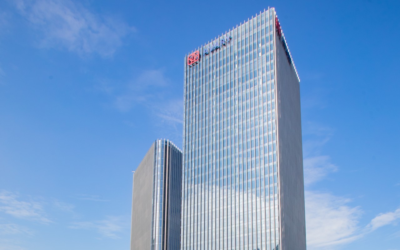 鹏鼎时代大厦外观图