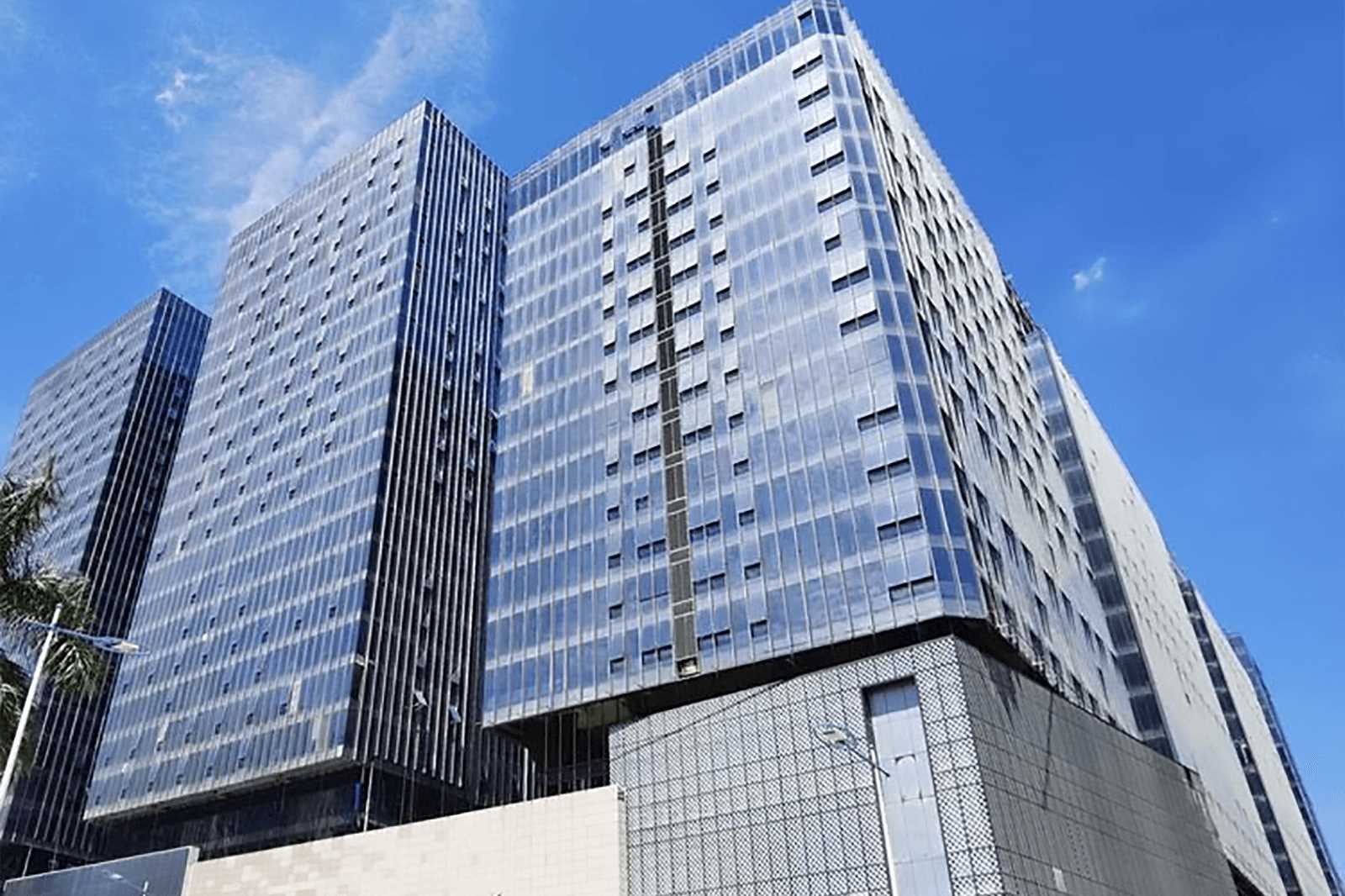 前海科兴科学园电梯图片