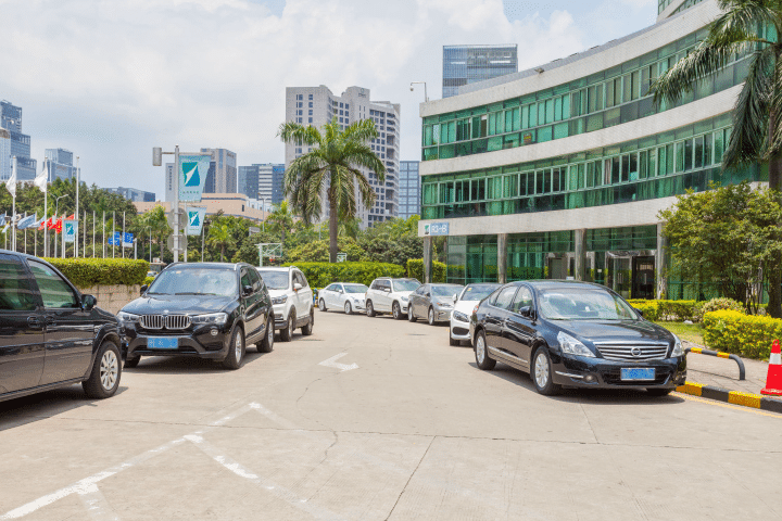 深圳虚拟大学园电梯图片