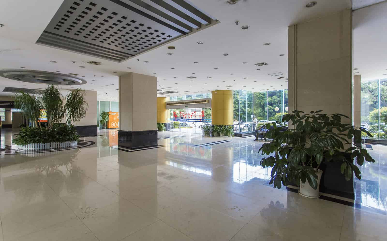 曙光大厦(朗诗大厦）电梯图片