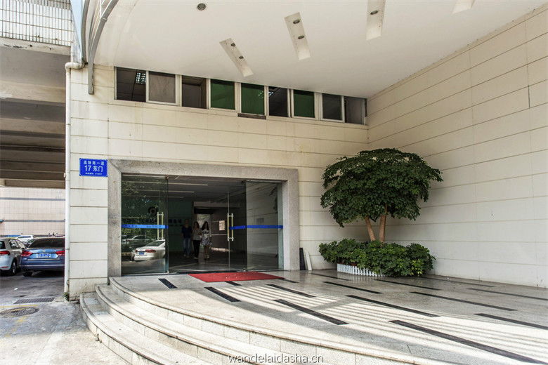 万德莱大厦电梯图片