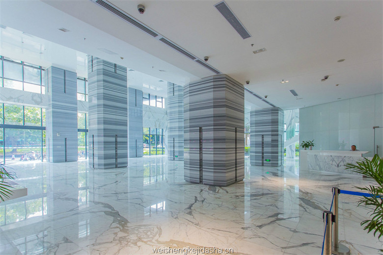 威盛科技大厦电梯图片