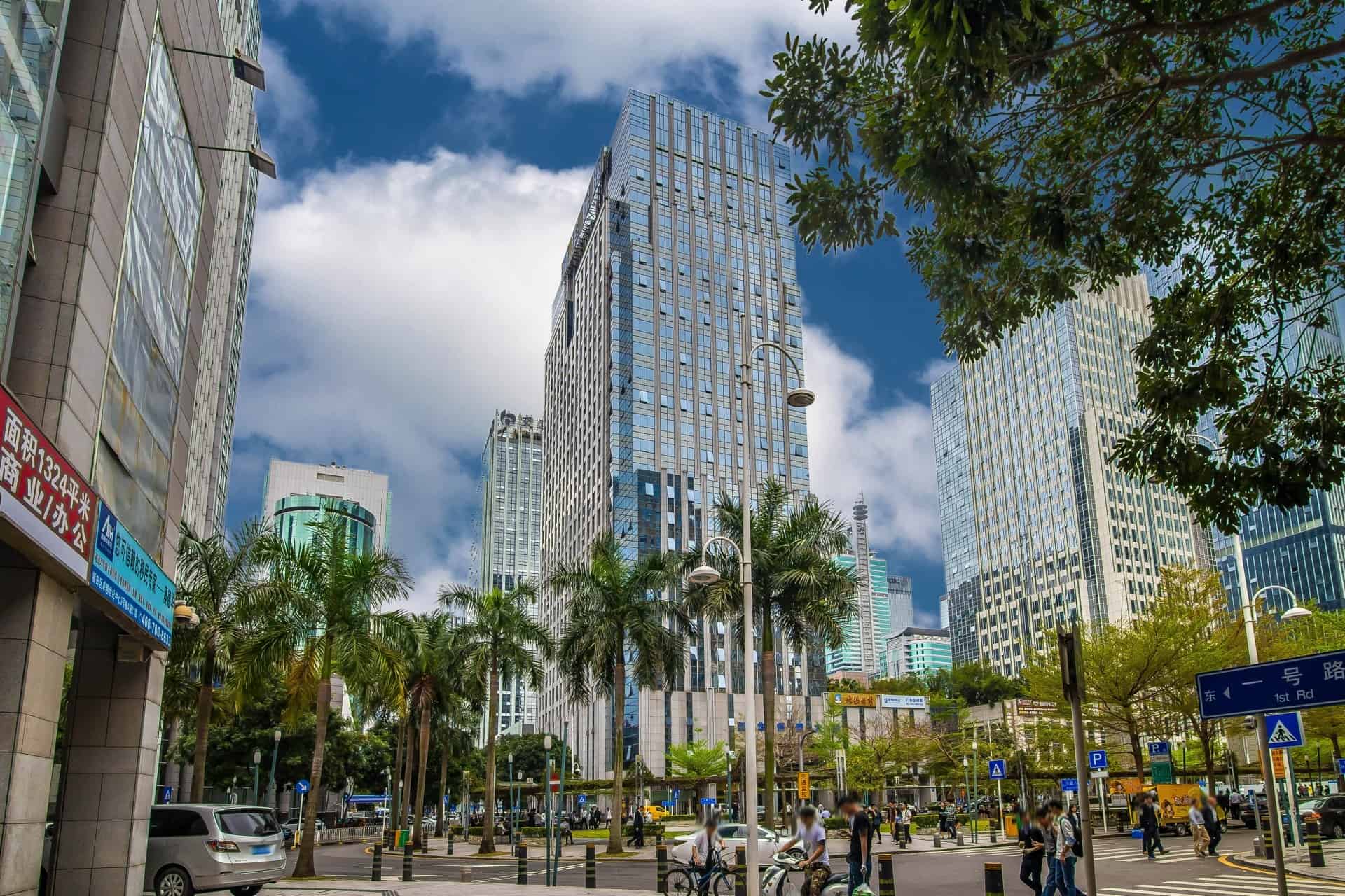 新华保险大厦外观图