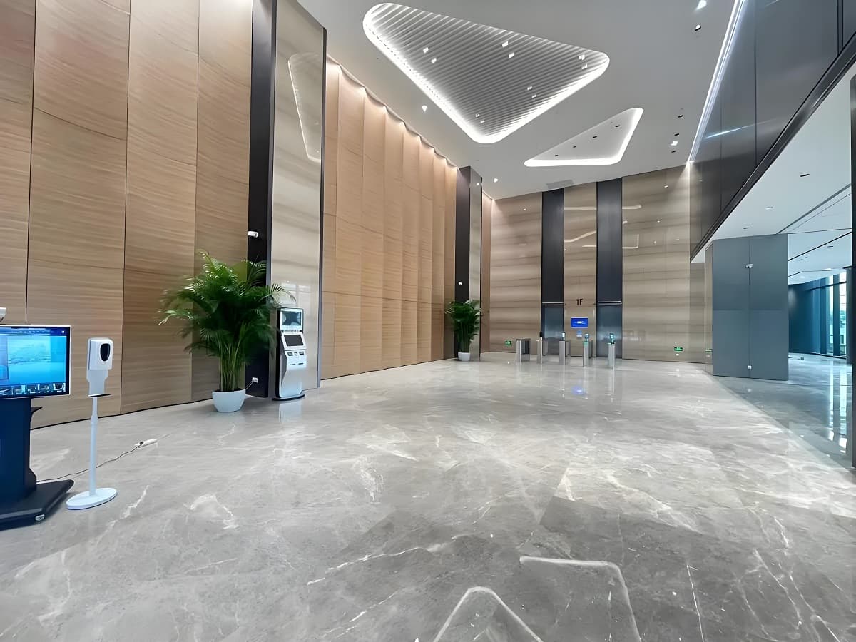 迅雷科技大厦电梯图片