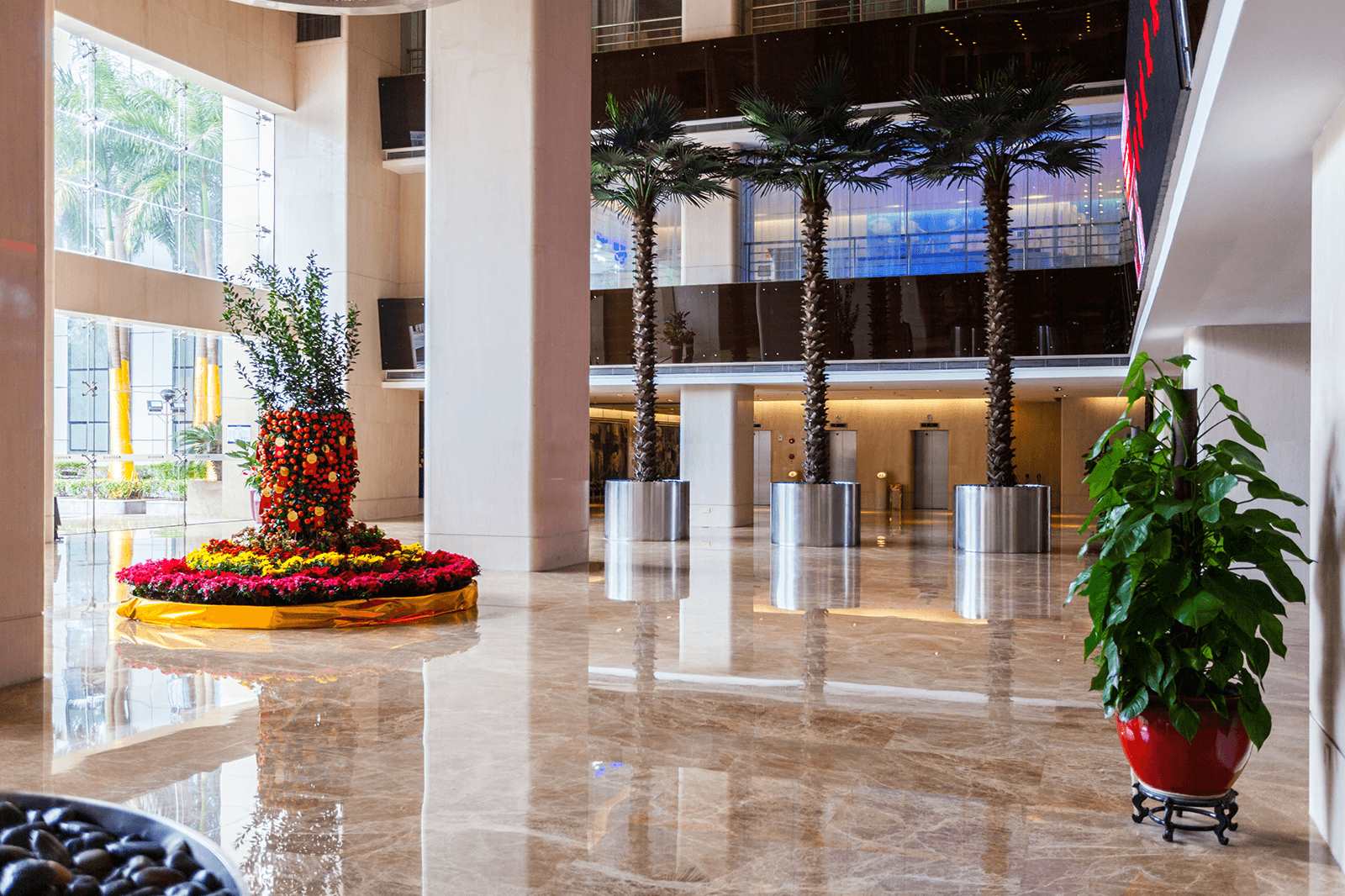 研祥科技大厦电梯图片