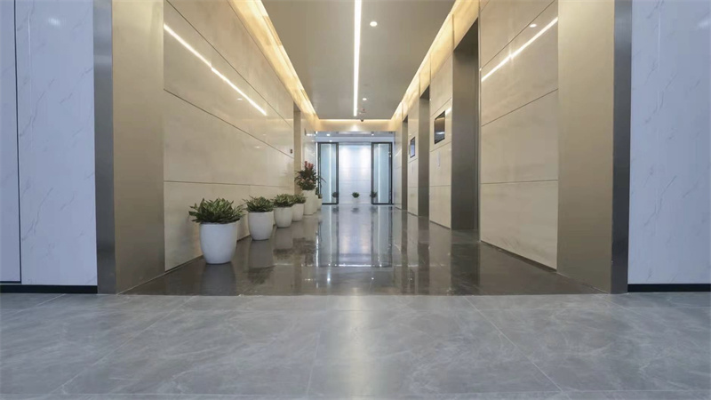 中电长城大厦电梯图片